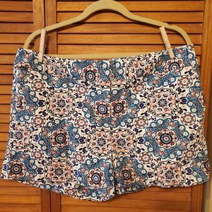 White, red, and blue floral print Loft short size 14